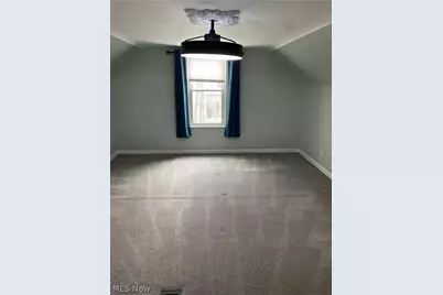 1547 Sunview Road, Lyndhurst, OH 44124 - Photo 19