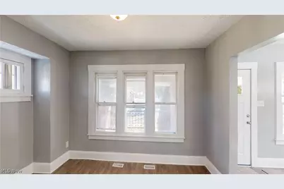 55 Poland Avenue, Struthers, OH 44471 - Photo 5