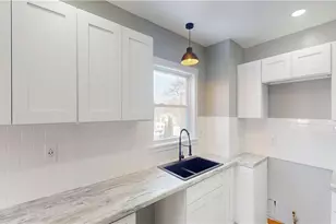 55 Poland Ave, Struthers, OH 44471 - Photo 7