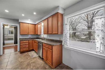 2506 N Taylor Road, Cleveland Heights, OH 44118 - Photo 11