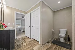 7 Michael Dr, Olmsted Twp, OH 44138 - Photo 13