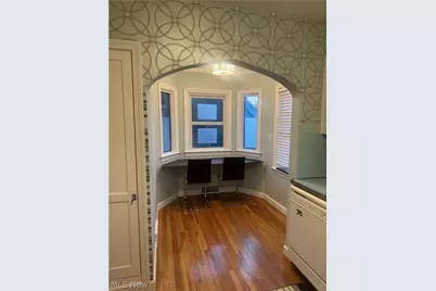 19131 S Lake Shore Boulevard, Euclid, OH 44119 - Photo 7