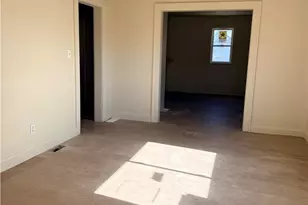 1317 Plum St, Steubenville, OH 43952 - Photo 3