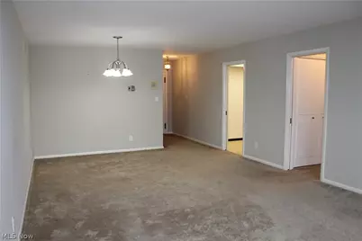 2089 Wooster Road #43, Rocky River, OH 44116 - Photo 7