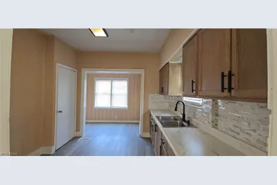 370 Lora Avenue, Youngstown, OH 44504 - Photo 15