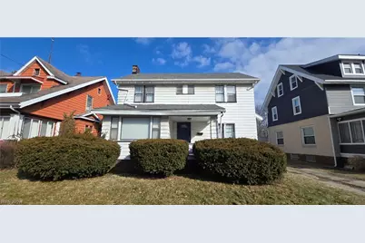 370 Lora Avenue, Youngstown, OH 44504 - Photo 1