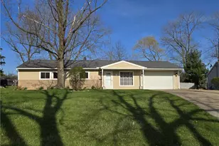 6279 Tonbridge Ct, Huber Heights, OH 44146 - Photo 3