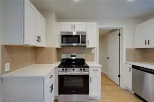 152 E Mill St, Alliance, OH 44601 - Photo 17