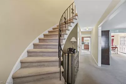 3720 Addington Court #M177, Loveland, OH 44126 - Photo 9