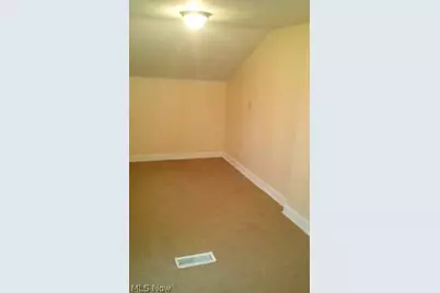 3916 Howard Street, Youngstown, OH 44512 - Photo 19