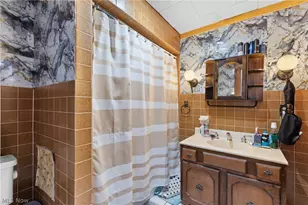 13 Prospect St, Bridgeport, OH 43912 - Photo 15