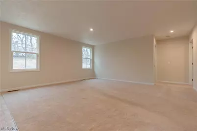 1270 Alpha Street NW, Massillon, OH 44647 - Photo 7