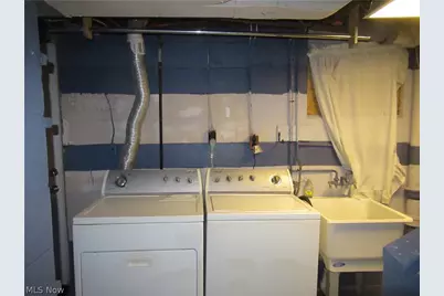 223 Fairview Avenue, Canfield, OH 44406 - Photo 23