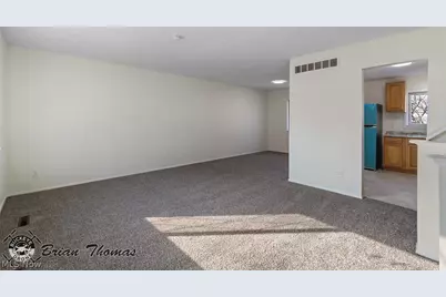 804 Carpenter Street, Akron, OH 44310 - Photo 5