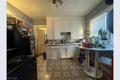 457 E 147th Street, Loveland, OH 44110 - Photo 9