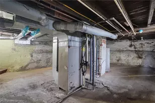 131 W Miller Ave, Akron, OH 44301 - Photo 29