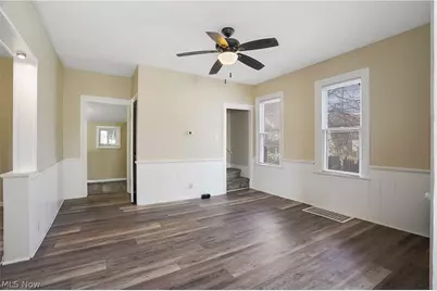 131 W Miller Avenue, Akron, OH 44301 - Photo 11