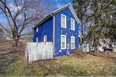 131 W Miller Avenue, Akron, OH 44301 - Photo 3