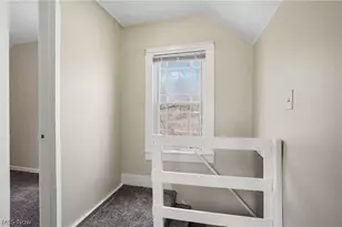 131 W Miller Ave, Akron, OH 44301 - Photo 23