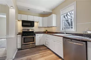 131 W Miller Ave, Akron, OH 44301 - Photo 15