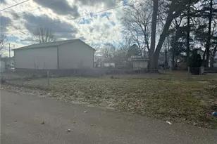 230 2nd Dr SW, New Philadelphia, OH 44663 - Photo 5