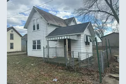 230 2nd Drive SW, New Philadelphia, OH 44663 - Photo 1