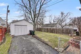 144 Roosevelt Ave, Elyria, OH 44035 - Photo 21