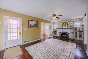 206 33rd St NW, Canton, OH 44709 - Photo 3