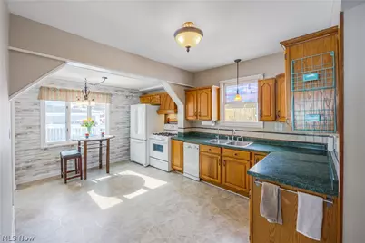 206 33rd Street NW, Canton, OH 44709 - Photo 11