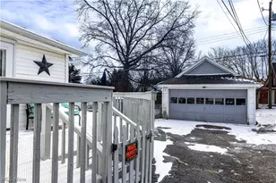 206 33rd St NW, Canton, OH 44709 - Photo 41