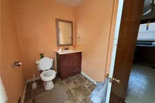 3926 W 22nd St, Loveland, OH 44109 - Photo 7