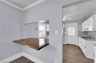 1026 W Fourth St, Lorain, OH 44052 - Photo 9