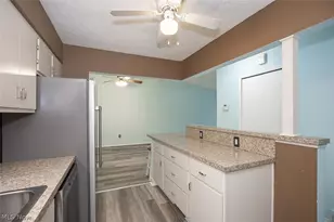 7184 N Brewster Pl, Concord, OH 44077 - Photo 9