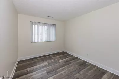 2033 Carlile Drive, Uniontown, OH 44685 - Photo 17