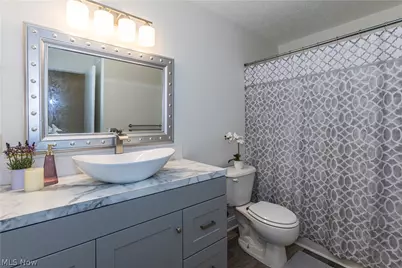 2033 Carlile Drive, Uniontown, OH 44685 - Photo 13