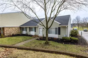 2033 Carlile Dr, Uniontown, OH 44685 - Photo 3