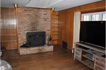 5743 Mills Creek Lane, North Ridgeville, OH 44039 - Photo 15