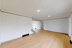 28507 Lakeshore Blvd, Willowick, OH 44095 - Photo 9