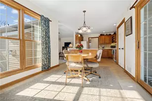 7020 Sweetwater Rd NE, Canton, OH 44721 - Photo 9