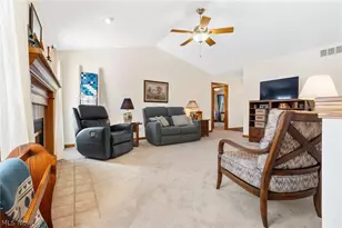 7020 Sweetwater Rd NE, Canton, OH 44721 - Photo 15