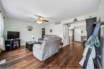 7290 Scottsdale Circle, Mentor, OH 44060 - Photo 3