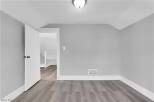 18810 Arrowhead Ave, Loveland, OH 44119 - Photo 15