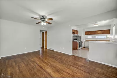 7 Smith Court, Elyria, OH 44035 - Photo 5