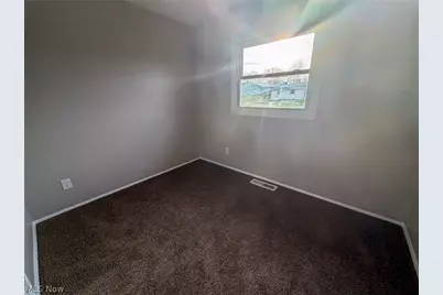 3232 Elmhill Drive NW, Warren, OH 44485 - Photo 17