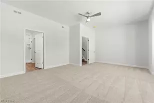 461 Harbor Ln, Lorain, OH 44052 - Photo 25