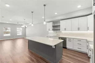 461 Harbor Ln, Lorain, OH 44052 - Photo 7