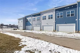461 Harbor Ln, Lorain, OH 44052 - Photo 33