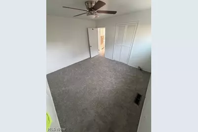 431 Westgate Boulevard, Youngstown, OH 44515 - Photo 15