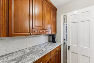 3616 Sutherland Rd, Huber Heights, OH 44122 - Photo 17