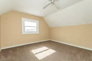 10401 Olivet Ave, Loveland, OH 44108 - Photo 27